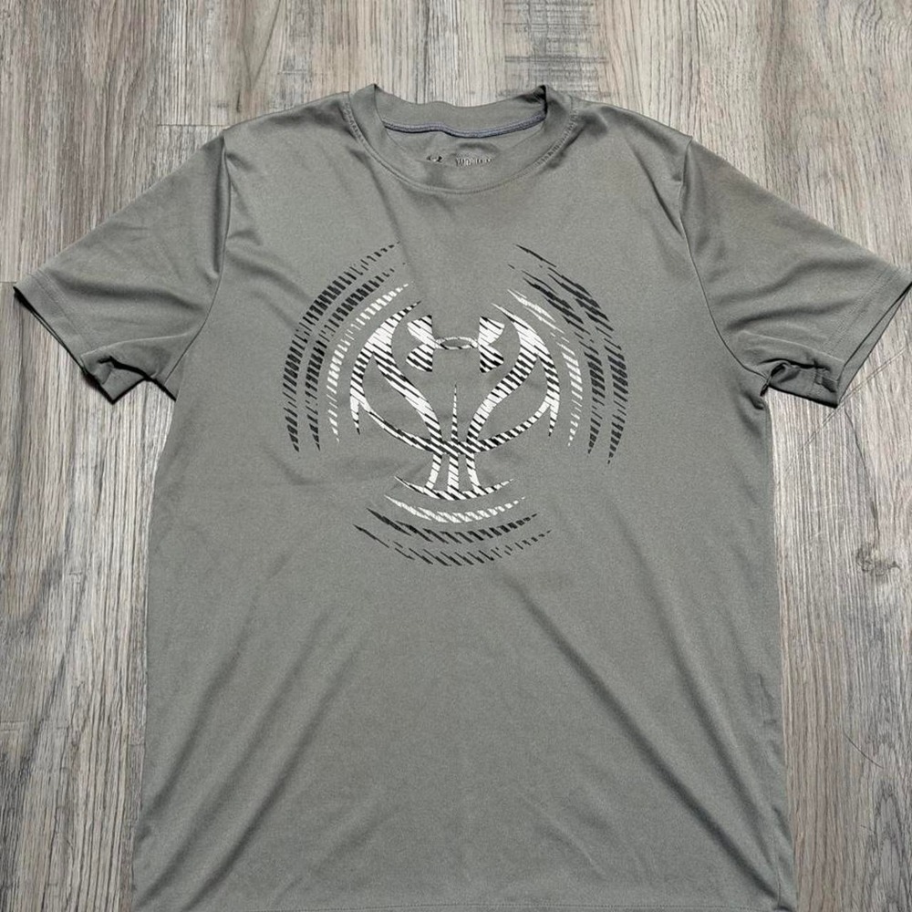 Under Armour Graphic T-Shirt Kids Size M